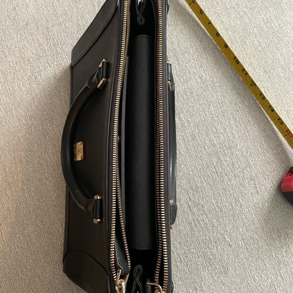 Mcm Documents/ Laptop Bag - Picture 7 of 14